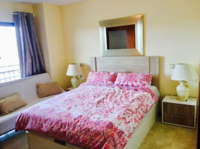 Sunshine flat on the beach, Fuengirola